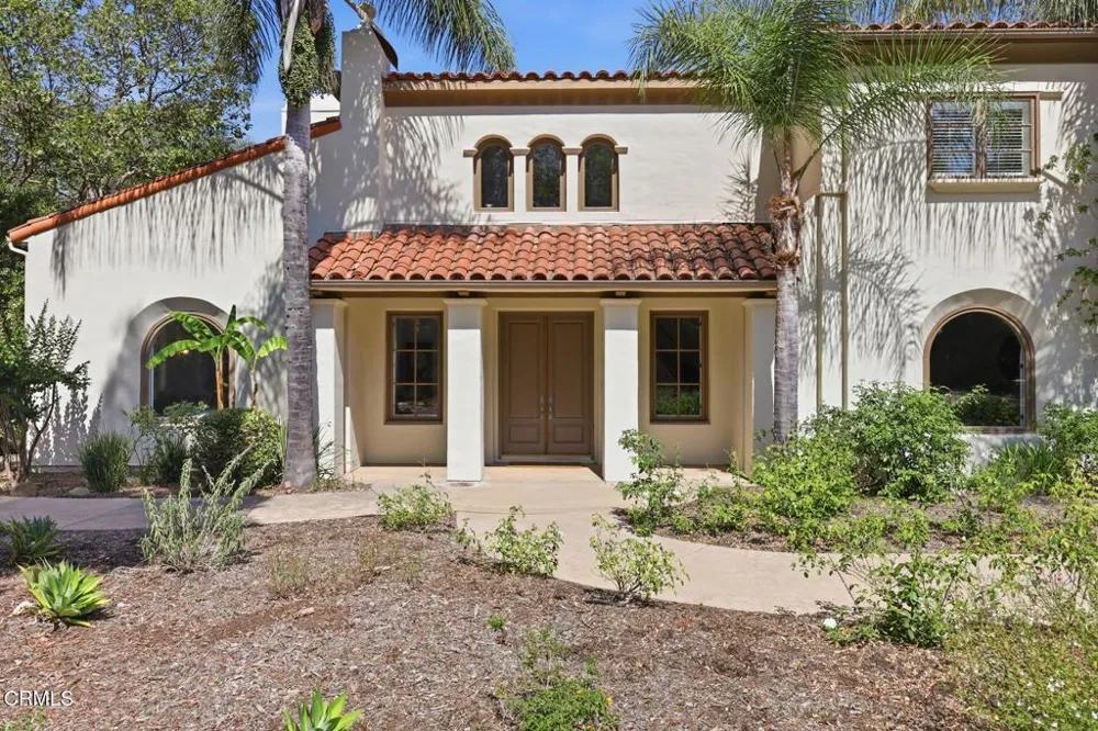 12986 Macdonald Drive Ojai, CA 93023