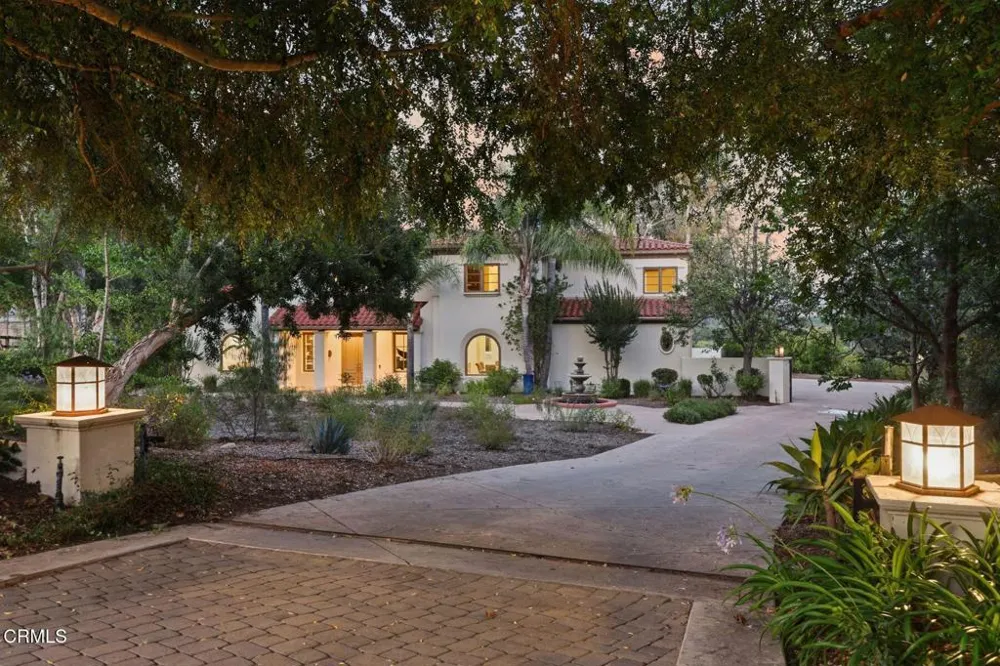 12986 Macdonald Drive Ojai, CA 93023