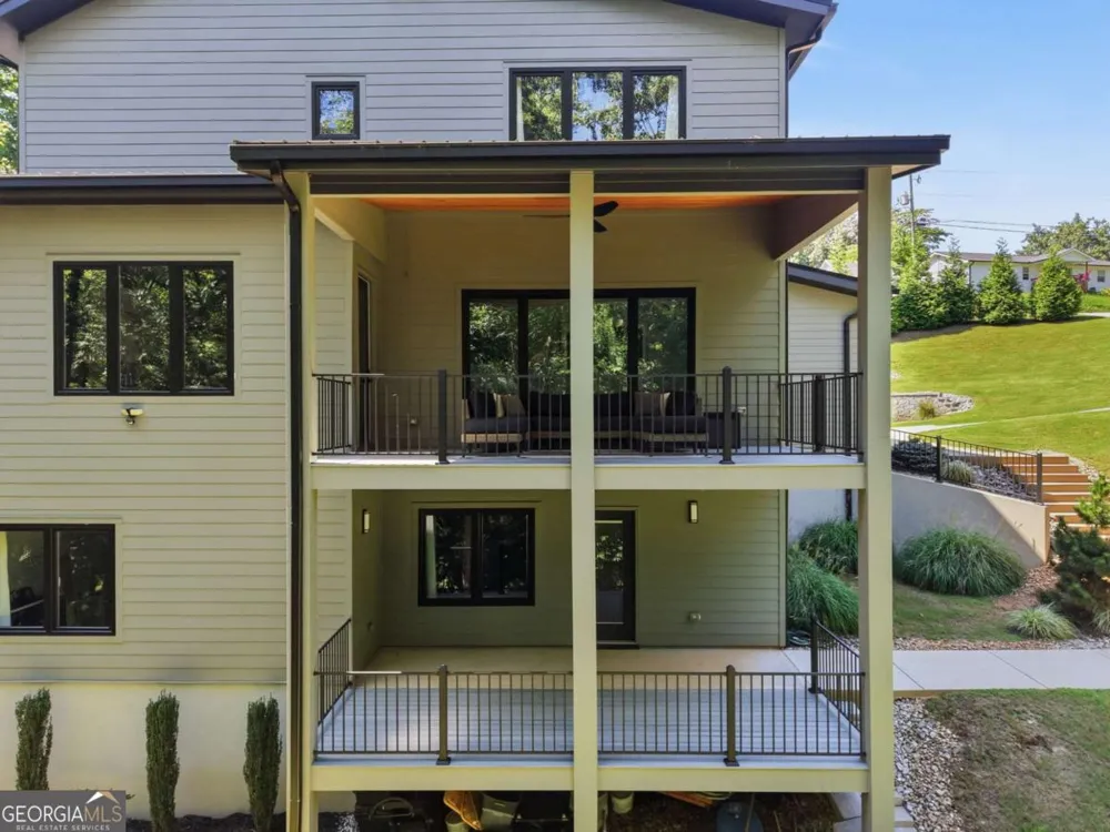 5545 Our RD Oakwood, GA 30566