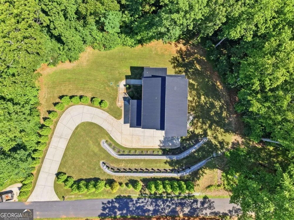 5545 Our RD Oakwood, GA 30566