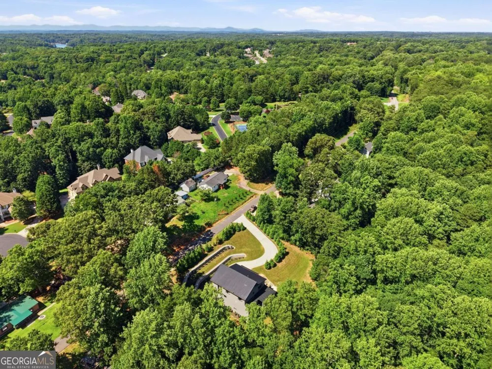 5545 Our RD Oakwood, GA 30566