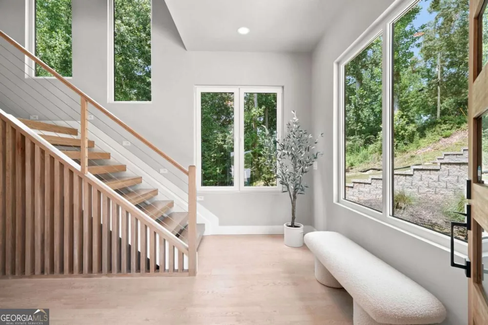 5545 Our RD Oakwood, GA 30566