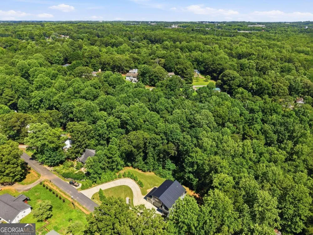 5545 Our RD Oakwood, GA 30566