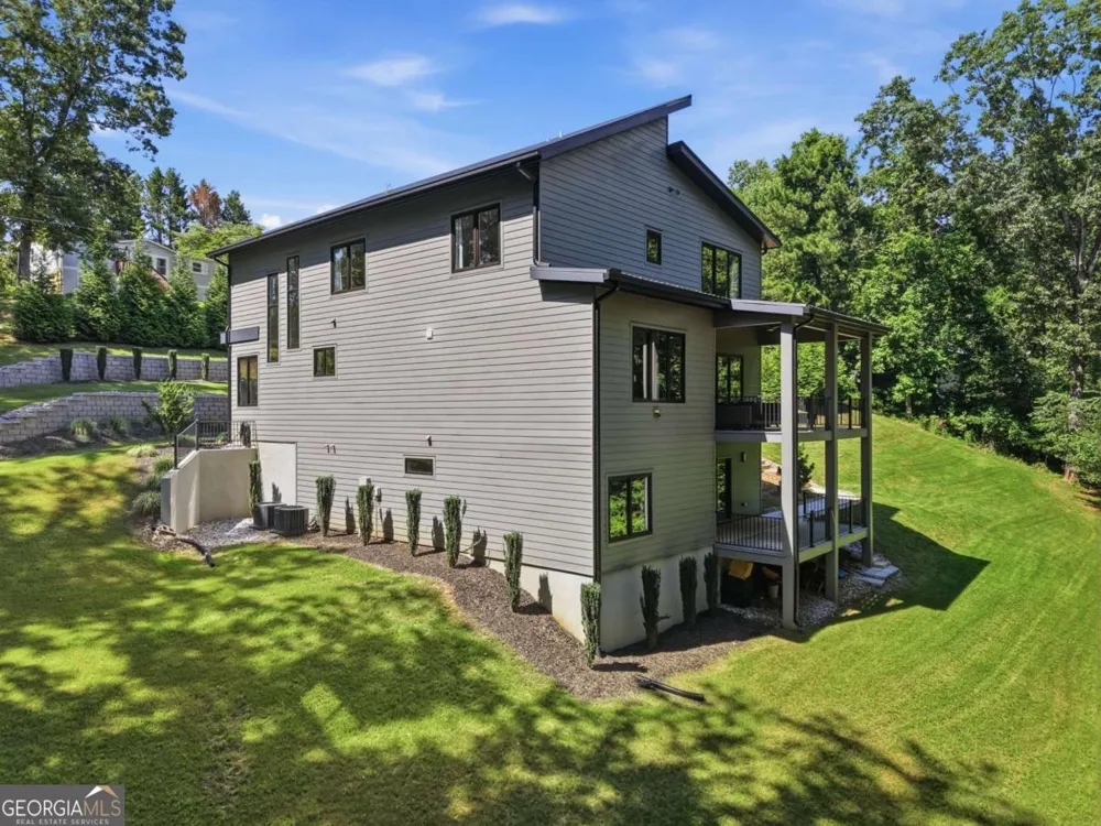 5545 Our RD Oakwood, GA 30566