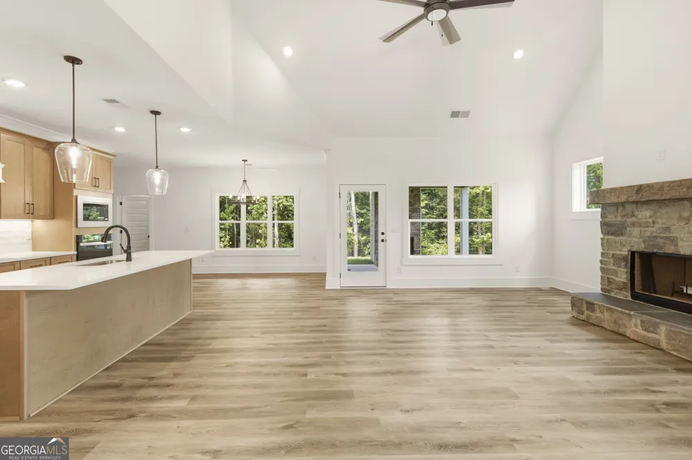 341 Cammie WAY Williamson, GA 30292