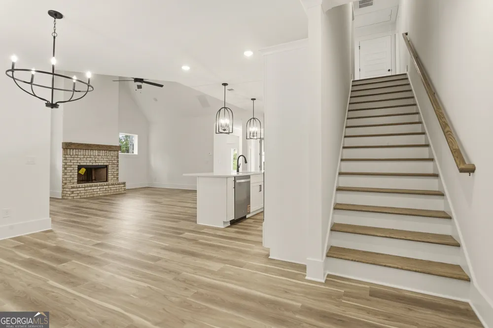 299 Cammie WAY Williamson, GA 30292