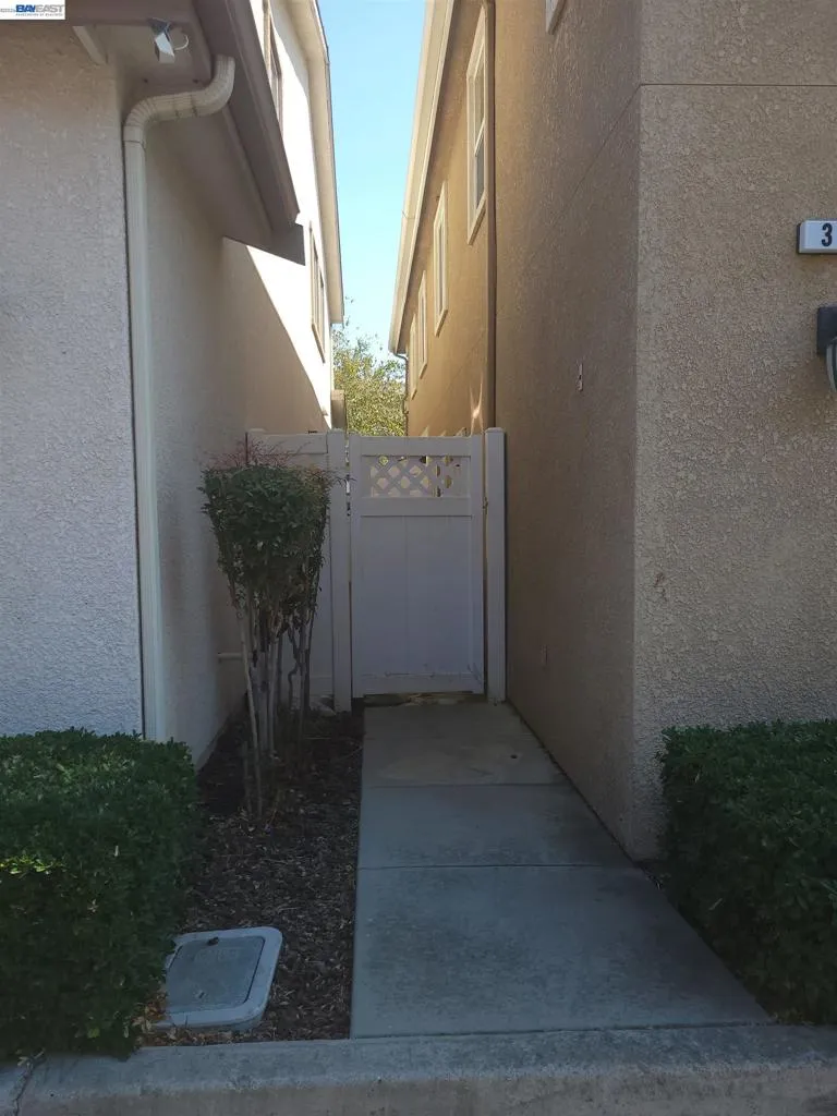 313 Turnstone Cir Pittsburg, CA 94565
