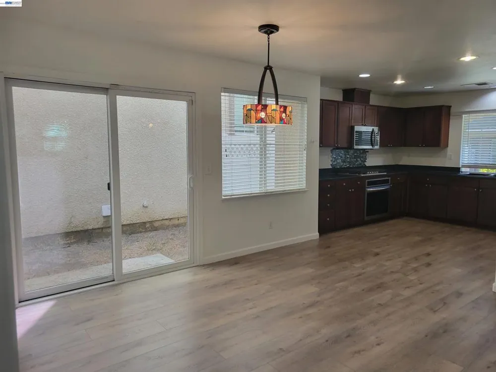 313 Turnstone Cir Pittsburg, CA 94565