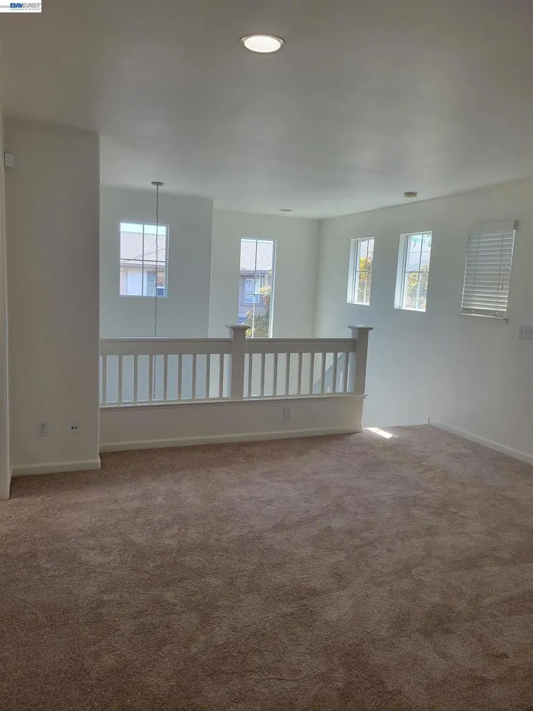 313 Turnstone Cir Pittsburg, CA 94565