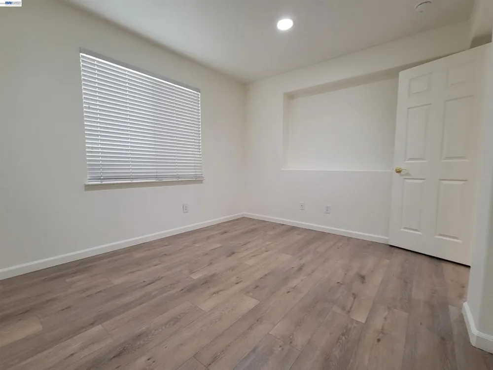 313 Turnstone Cir Pittsburg, CA 94565