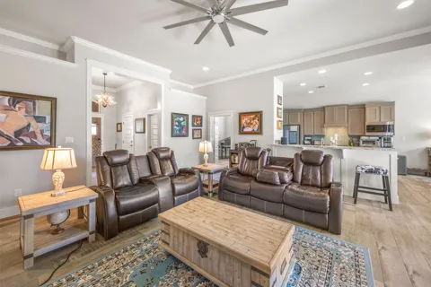 3 Cripple Creek Court