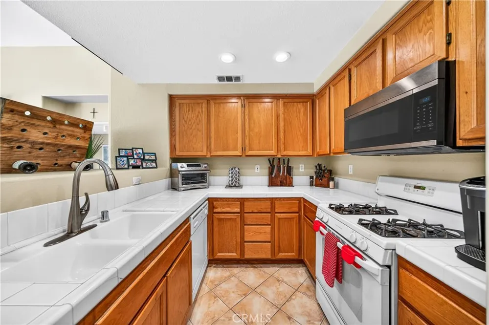 10362 Scripps Poway Parkway #64 San Diego, CA 92131