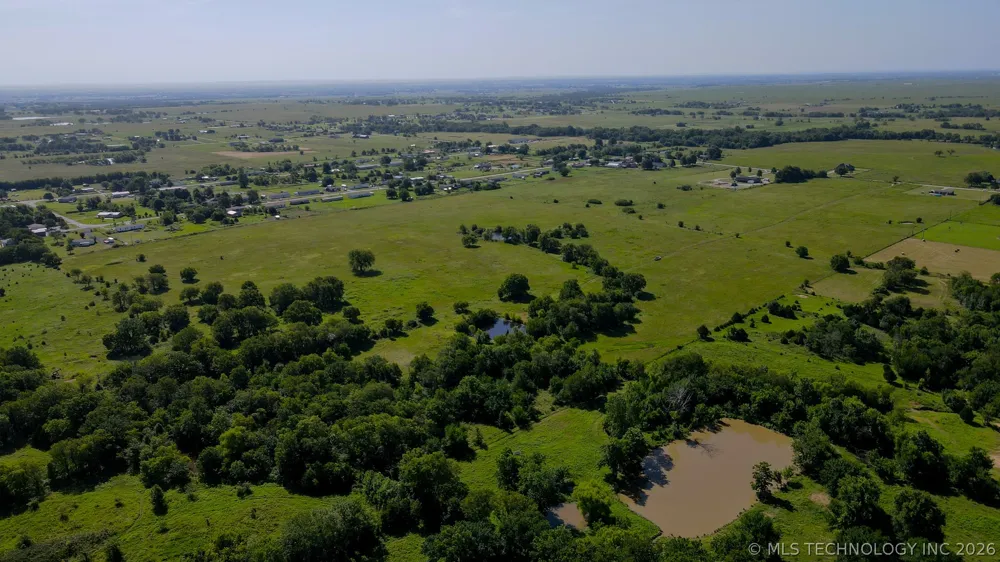 E 186th Street Skiatook, OK 74070