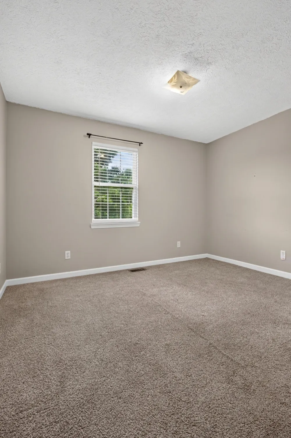 109 Brown Rd Morrison, TN 37357