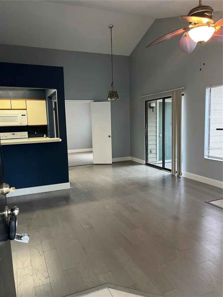 537 SUN RIDGE PLACE #201 Altamonte Springs, FL 32714