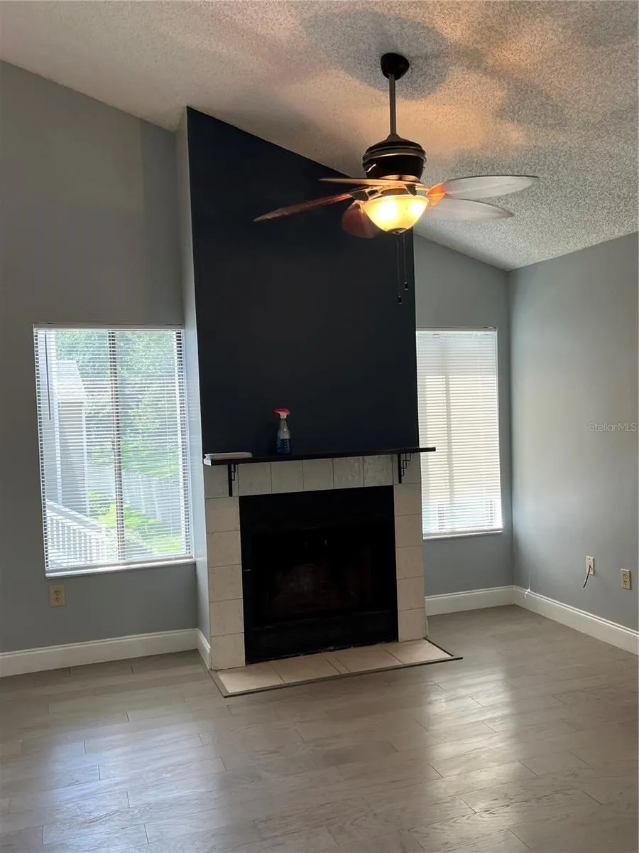 537 SUN RIDGE PLACE #201 Altamonte Springs, FL 32714