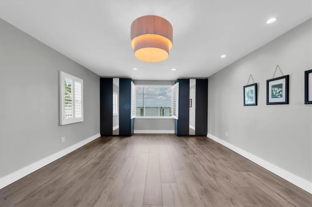 303 BATH CLUB BOULEVARD North Redington Beach, FL 33708