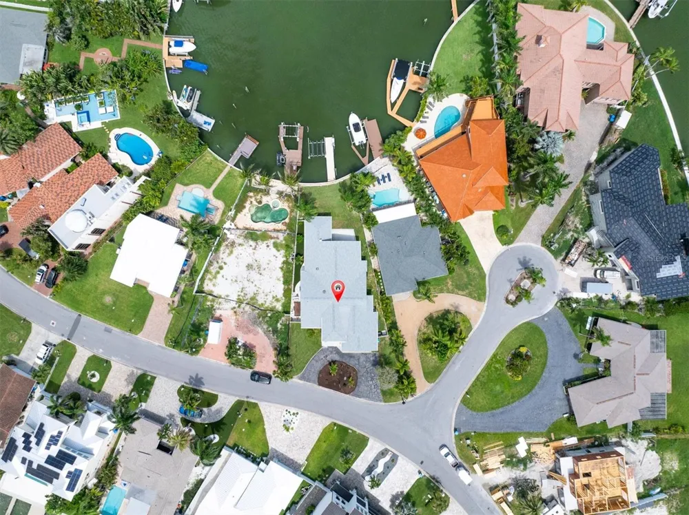 303 BATH CLUB BOULEVARD North Redington Beach, FL 33708