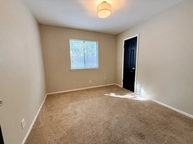 1920 White Oak Circle Round Rock, TX 78681