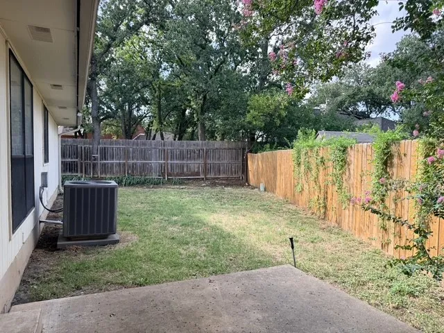 1920 White Oak Circle Round Rock, TX 78681