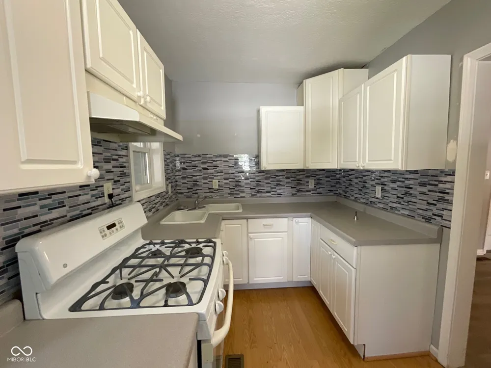 407 McCune Avenue Rockville, IN 47872