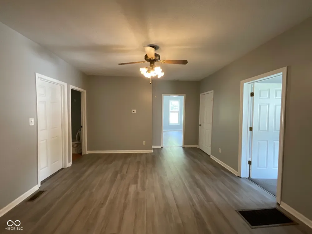 407 McCune Avenue Rockville, IN 47872