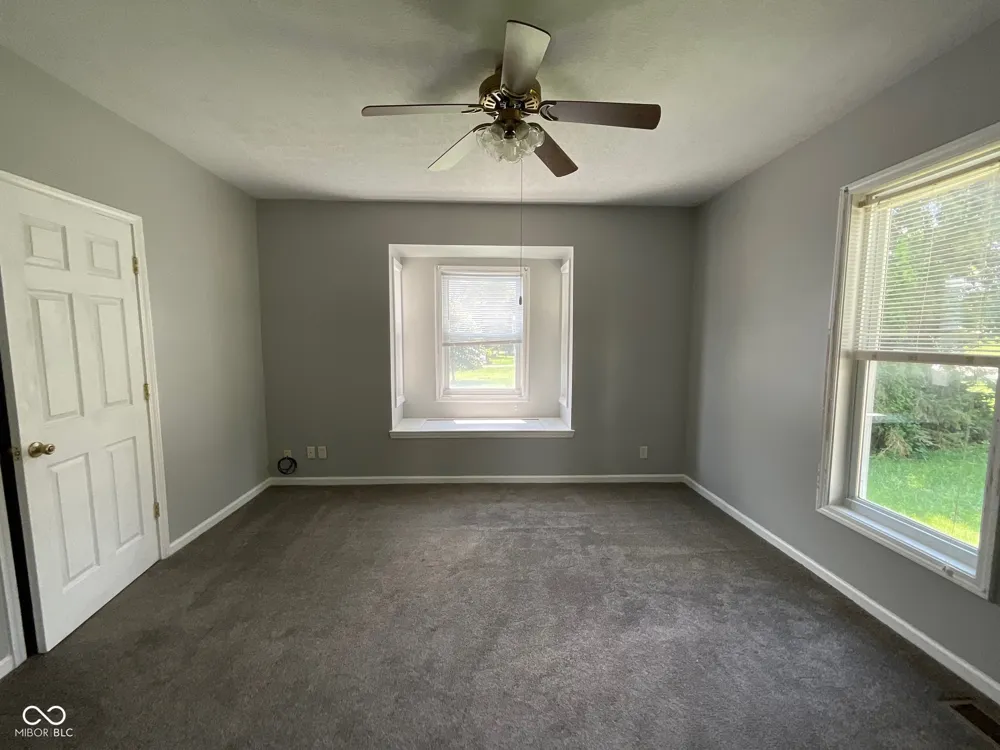 407 McCune Avenue Rockville, IN 47872