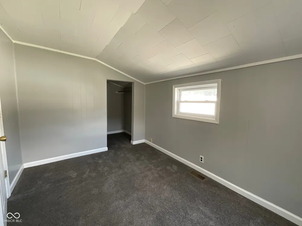 407 McCune Avenue Rockville, IN 47872