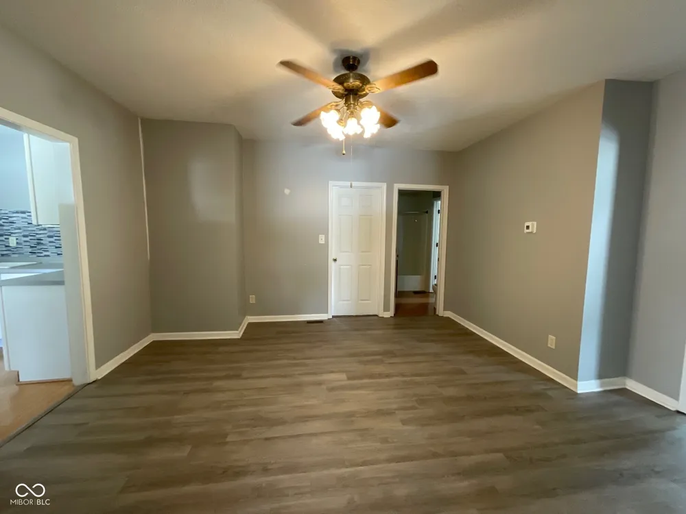 407 McCune Avenue Rockville, IN 47872