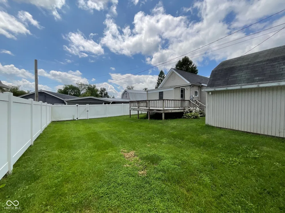 407 McCune Avenue Rockville, IN 47872
