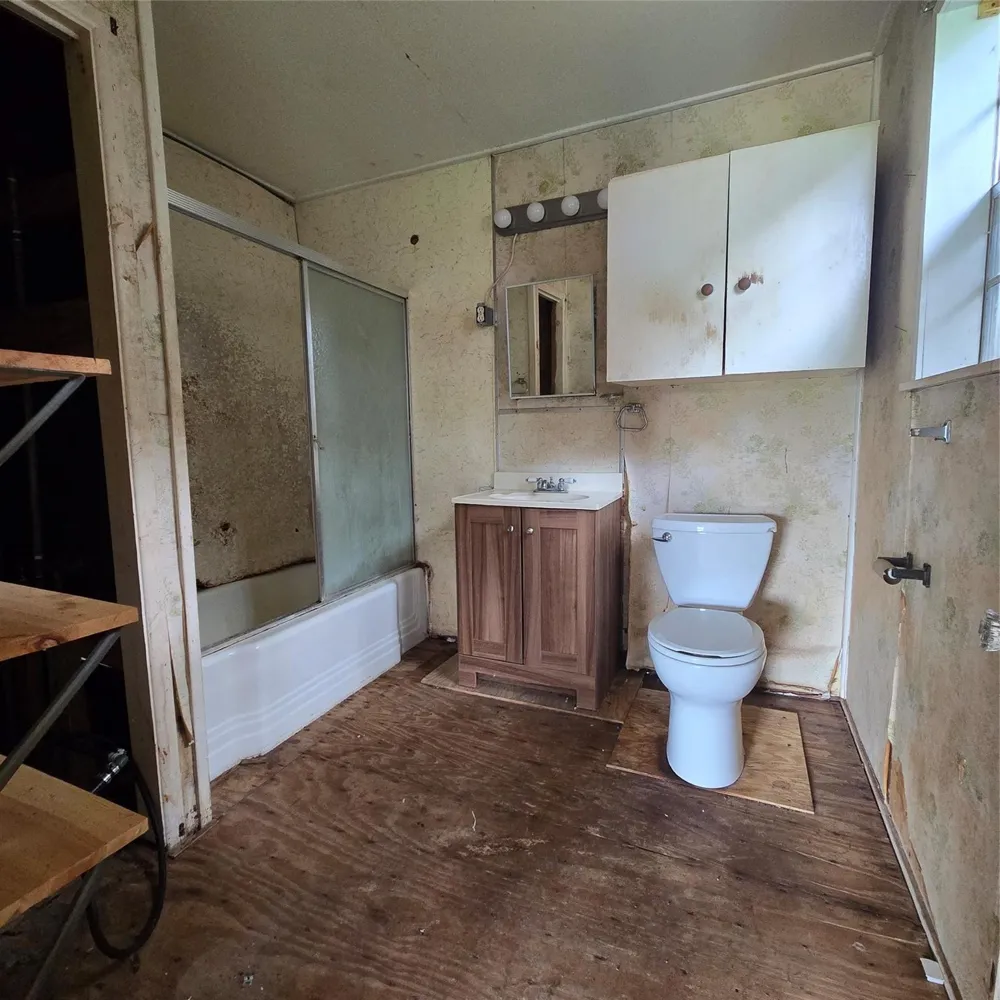 1471 Private Road 652 Sargent, TX 77414