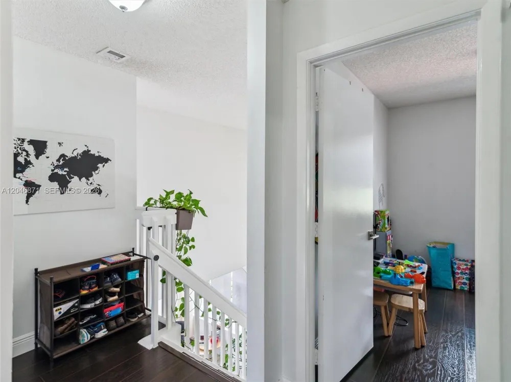 15760 NW 16th Ct #15760 Pembroke Pines, FL 33028
