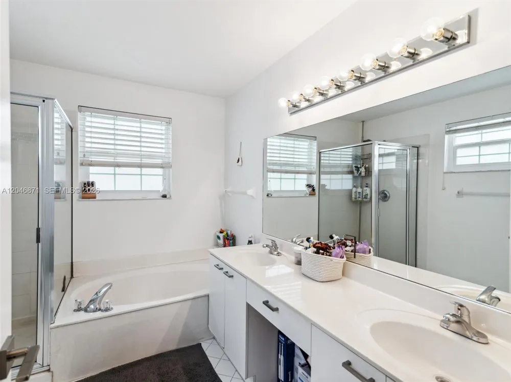 15760 NW 16th Ct #15760 Pembroke Pines, FL 33028