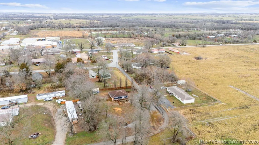 396 Cherokee Lane Bluejacket, OK 74333