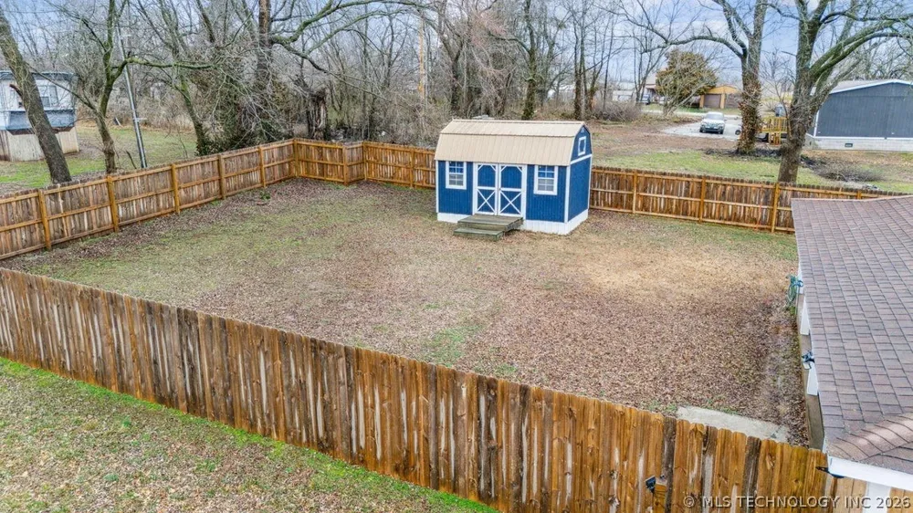 396 Cherokee Lane Bluejacket, OK 74333