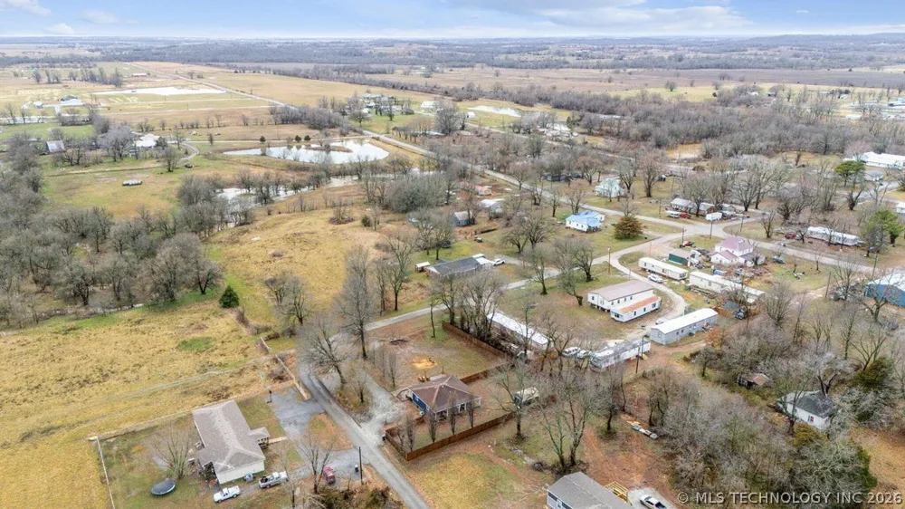 396 Cherokee Lane Bluejacket, OK 74333