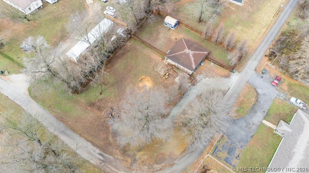 396 Cherokee Lane Bluejacket, OK 74333