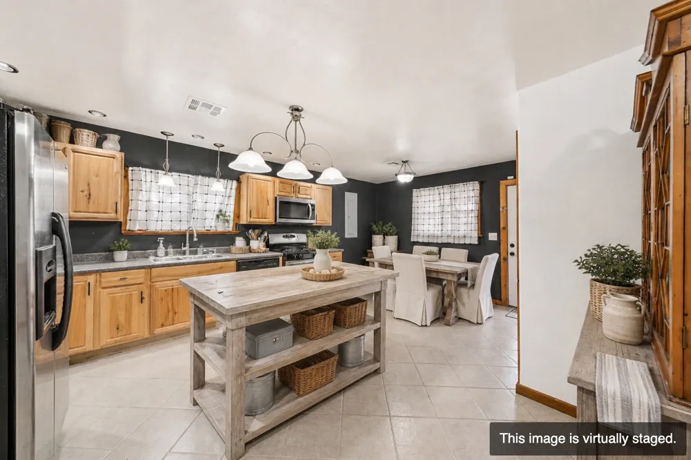396 Cherokee Lane Bluejacket, OK 74333