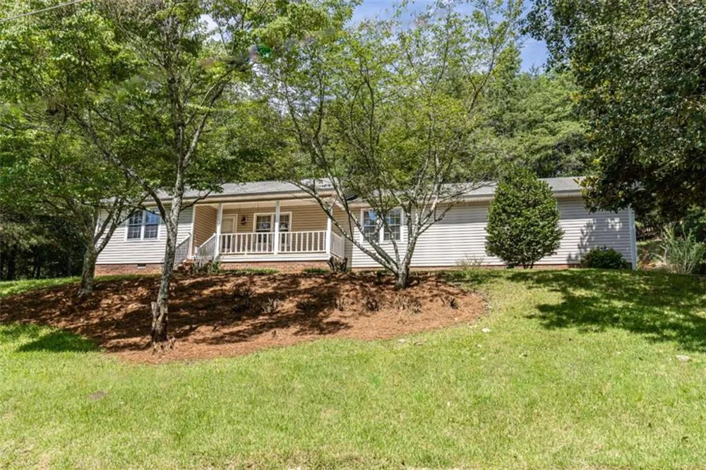 36 Ramblewood Drive Silver Creek, GA 30173