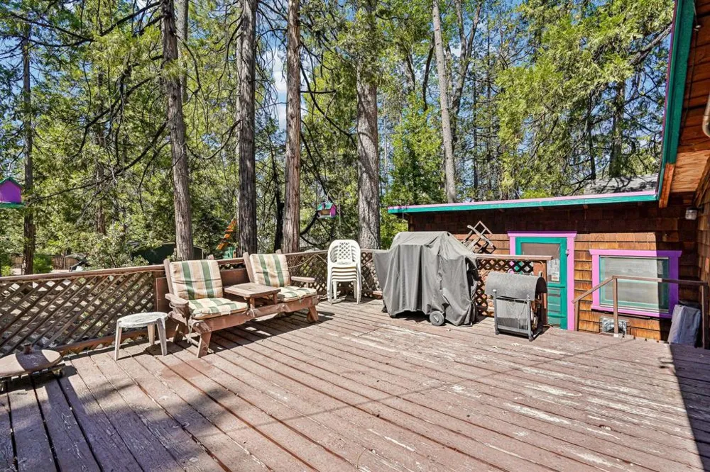 25145 Fern Valley Road Idyllwild, CA 92549