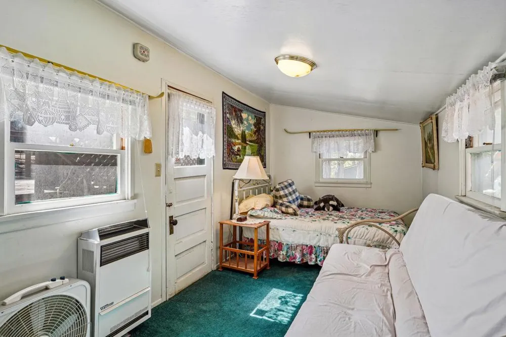 25145 Fern Valley Road Idyllwild, CA 92549
