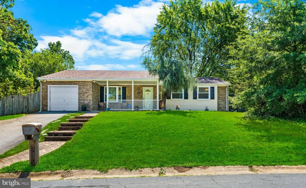 2256 WESTWOOD DRIVE Waldorf, MD 20601