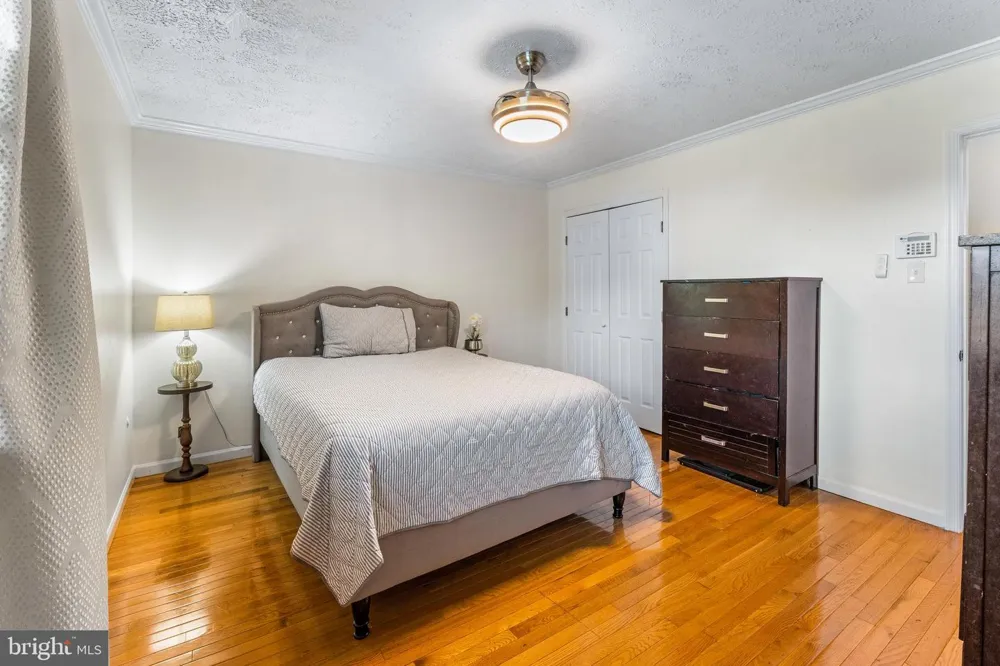 2256 WESTWOOD DRIVE Waldorf, MD 20601