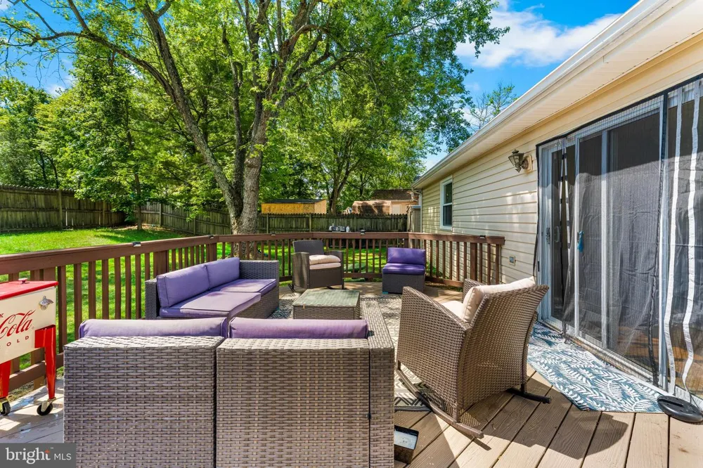 2256 WESTWOOD DRIVE Waldorf, MD 20601