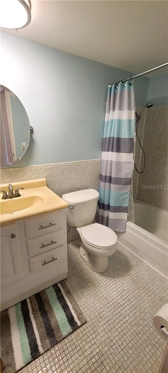 911 WASHINGTON AVENUE #305 Largo, FL 33770