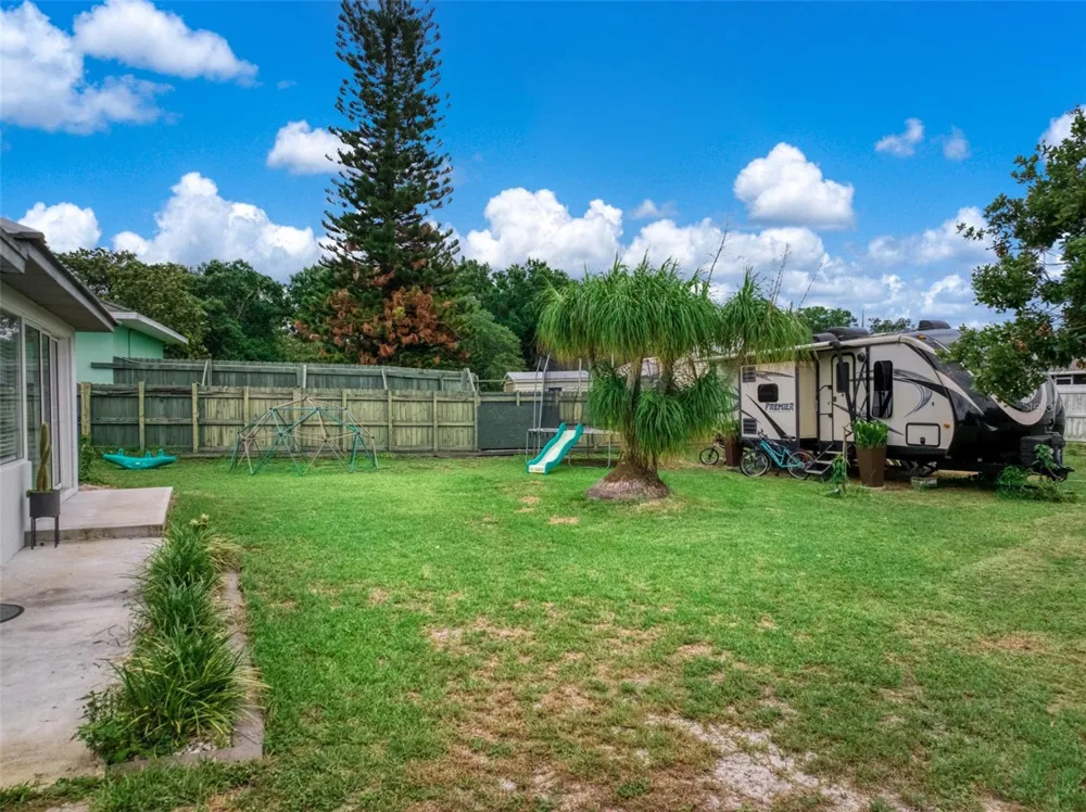 4224 LAKE VISTA DRIVE Sebring, FL 33875