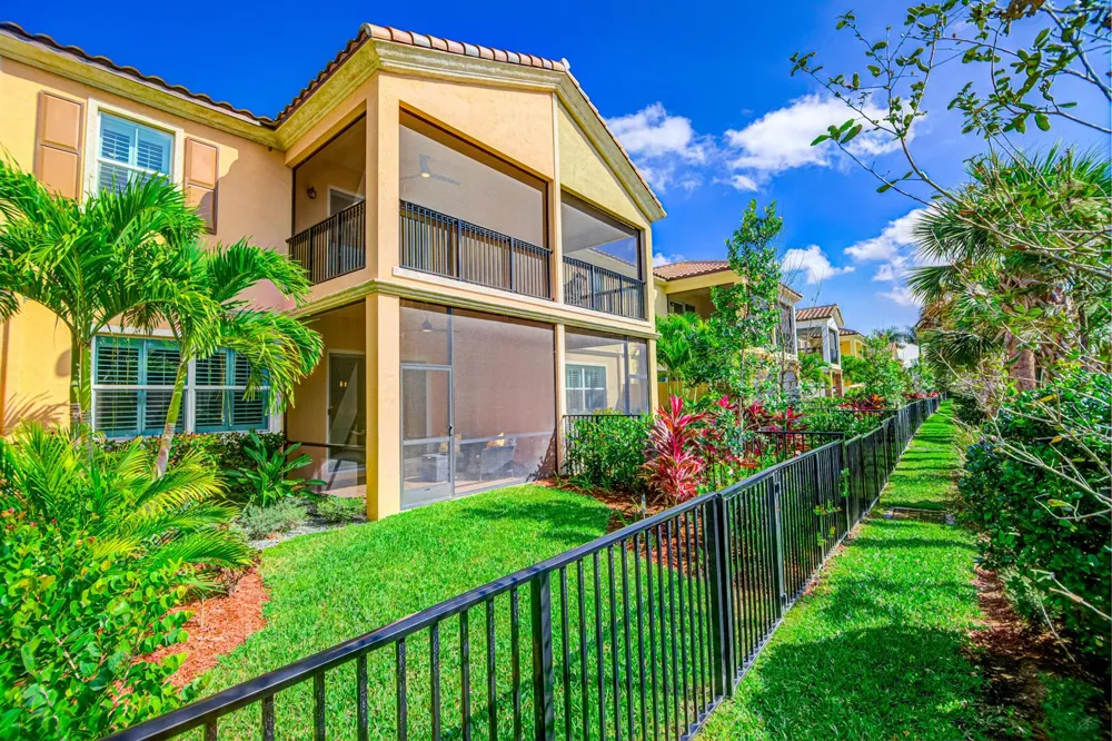 15688 Italian Cypress Way Wellington, FL 33414