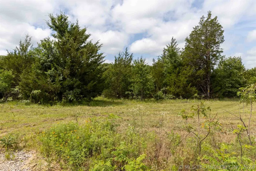 15 E 1180 ROAD Okemah, OK 74859