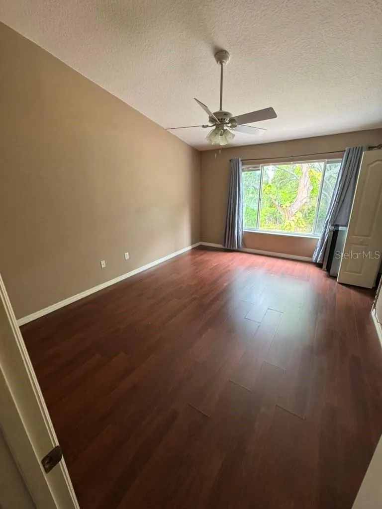 2454 LAKE WOODBERRY CIRCLE Brandon, FL 33510