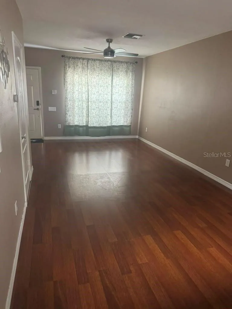 2454 LAKE WOODBERRY CIRCLE Brandon, FL 33510